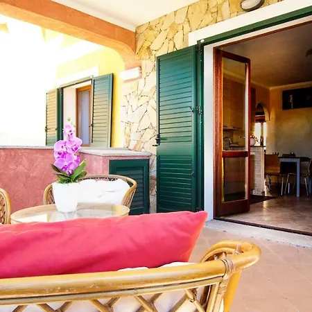 Casa Romy * サンタ・テレーザ・ガッルーラ